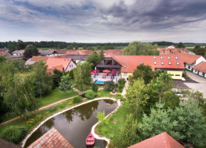 Гостиница Hotel Strk  Мурска-Собота